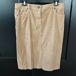 Corduroy skirt